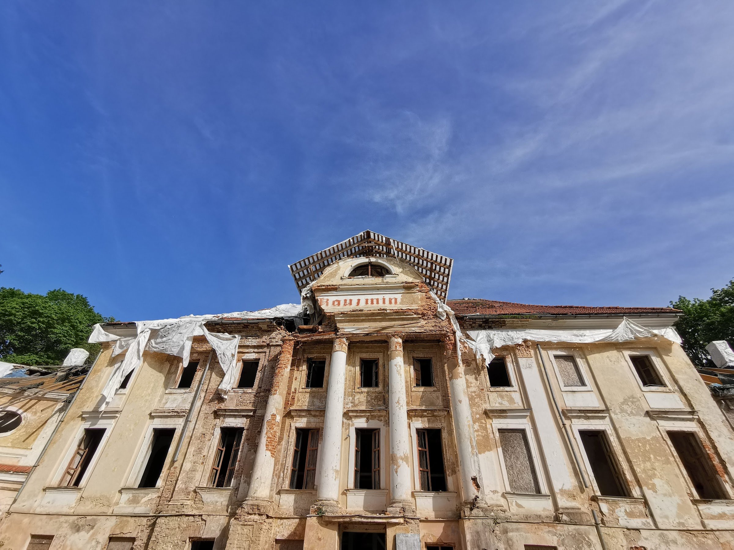 Kaucmindes pils (Kaucminde Manor)